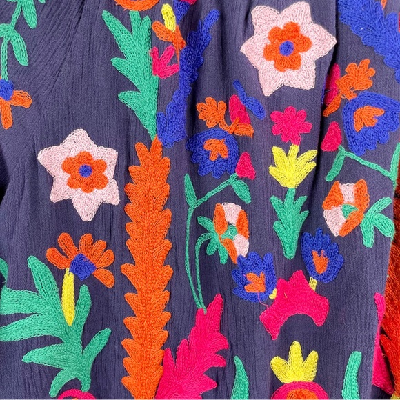 Soft Surroundings Banjara Boho Embroidered Peasant Top Blue Medium - Picture 4 of 11